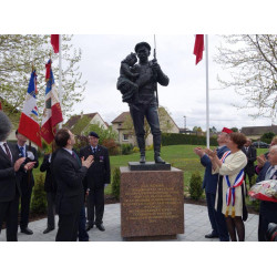 Благодарные французы передали в Россию более сотни плюшевых мишек