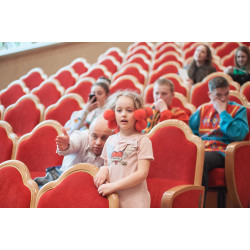 «Мы сами снимаем кино»: добрые кинопритчи снимают дети!