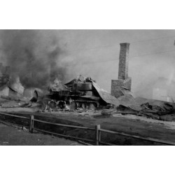 «Он решил, что конец уже близок, и махнул рукой…»