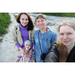 Вера Казарина: «Когда ниже было уже некуда – только умереть, я начала возрождаться»
