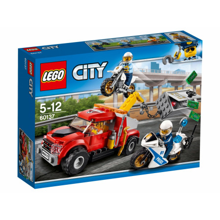 Конструктор LEGO 60137 City Побег на буксировщике