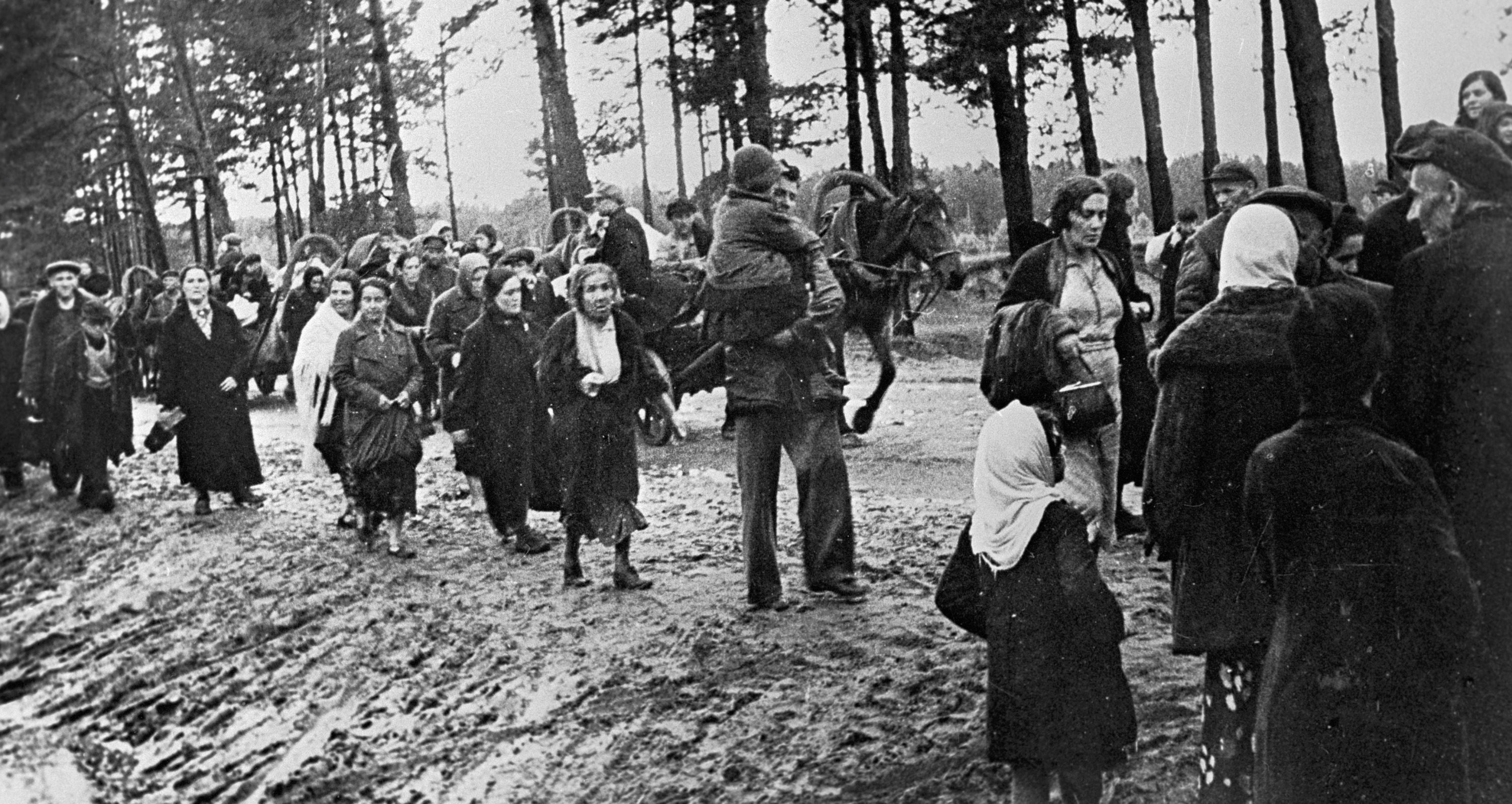 22 июня вов. Начало войны 1941 года. Первый день войны 22 июня 1941 года. Жертвы беженцы 1941 лето 1941.